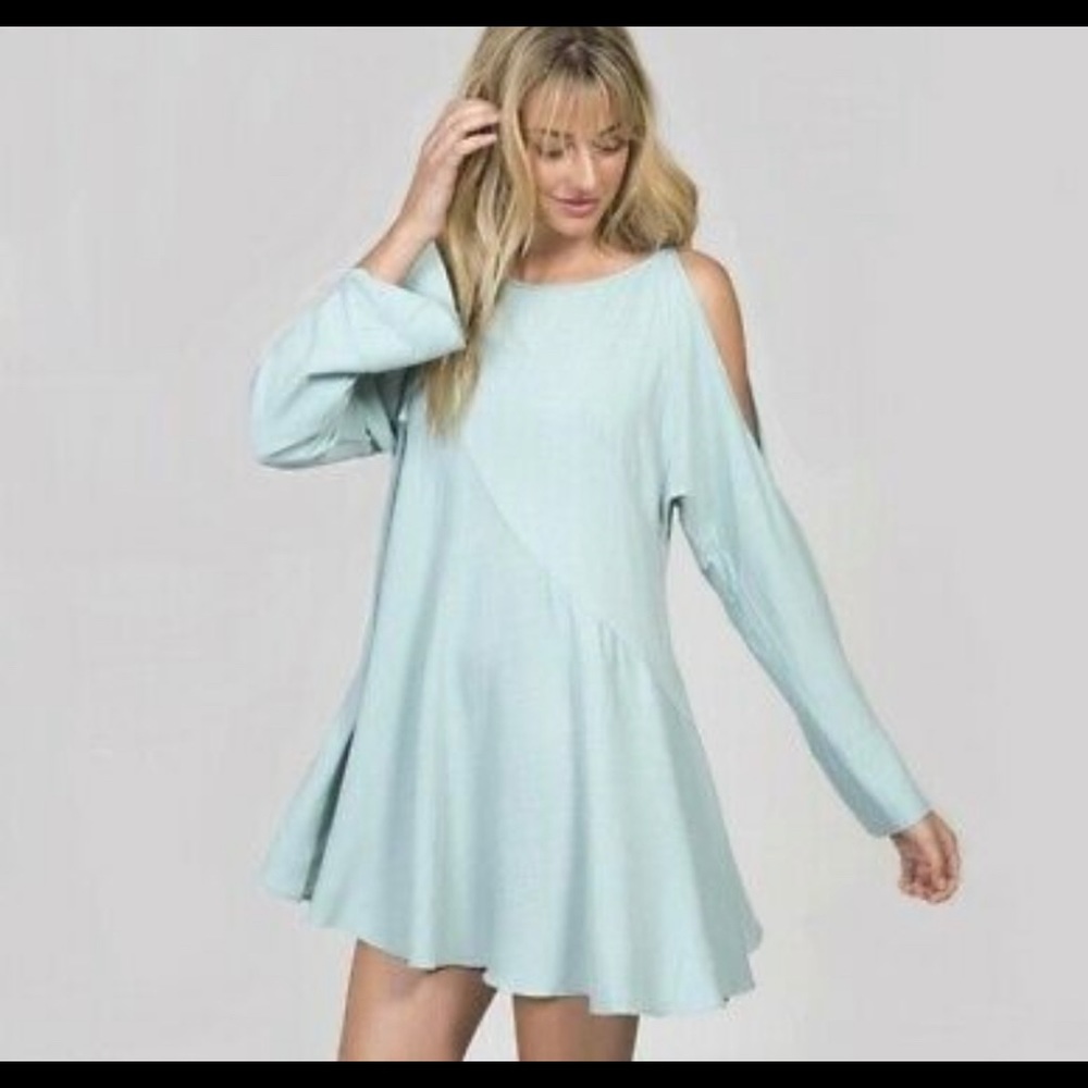 Free People women’s S cold shoulder Tunic
